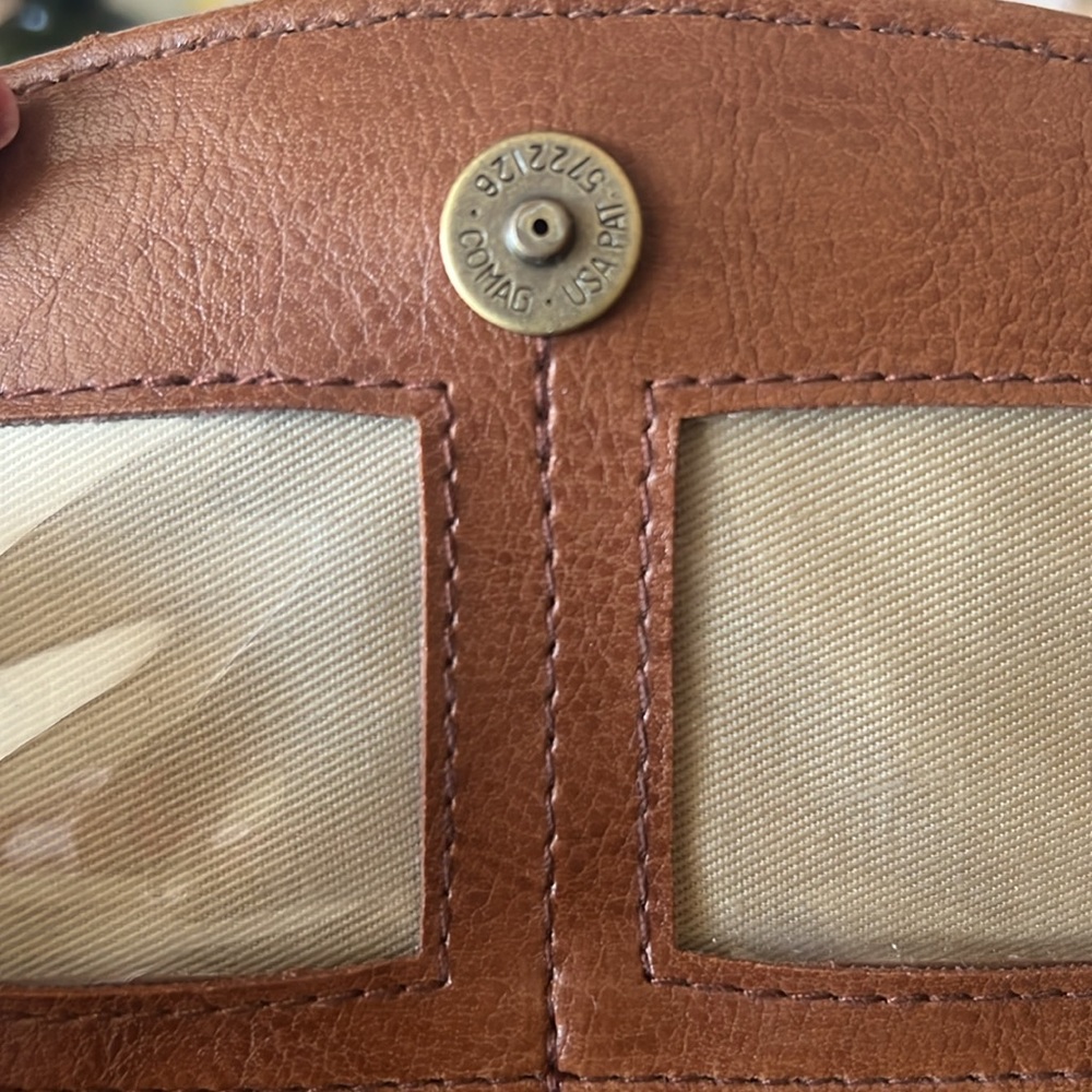 Coldwater Creek Purse Wallet Cross Body Bag Card Organizer Tan Brown - Picture 12 of 12